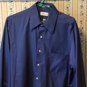 Van Heusen blue shirt